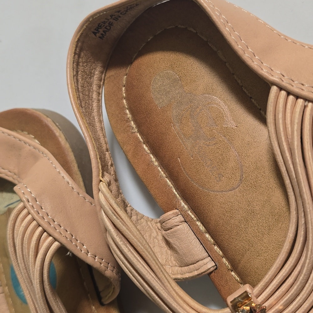 Sandals From Ross Elegant Rose Gold Sandals with Rhinestones Embellishments 10 - Picture 5 of 7